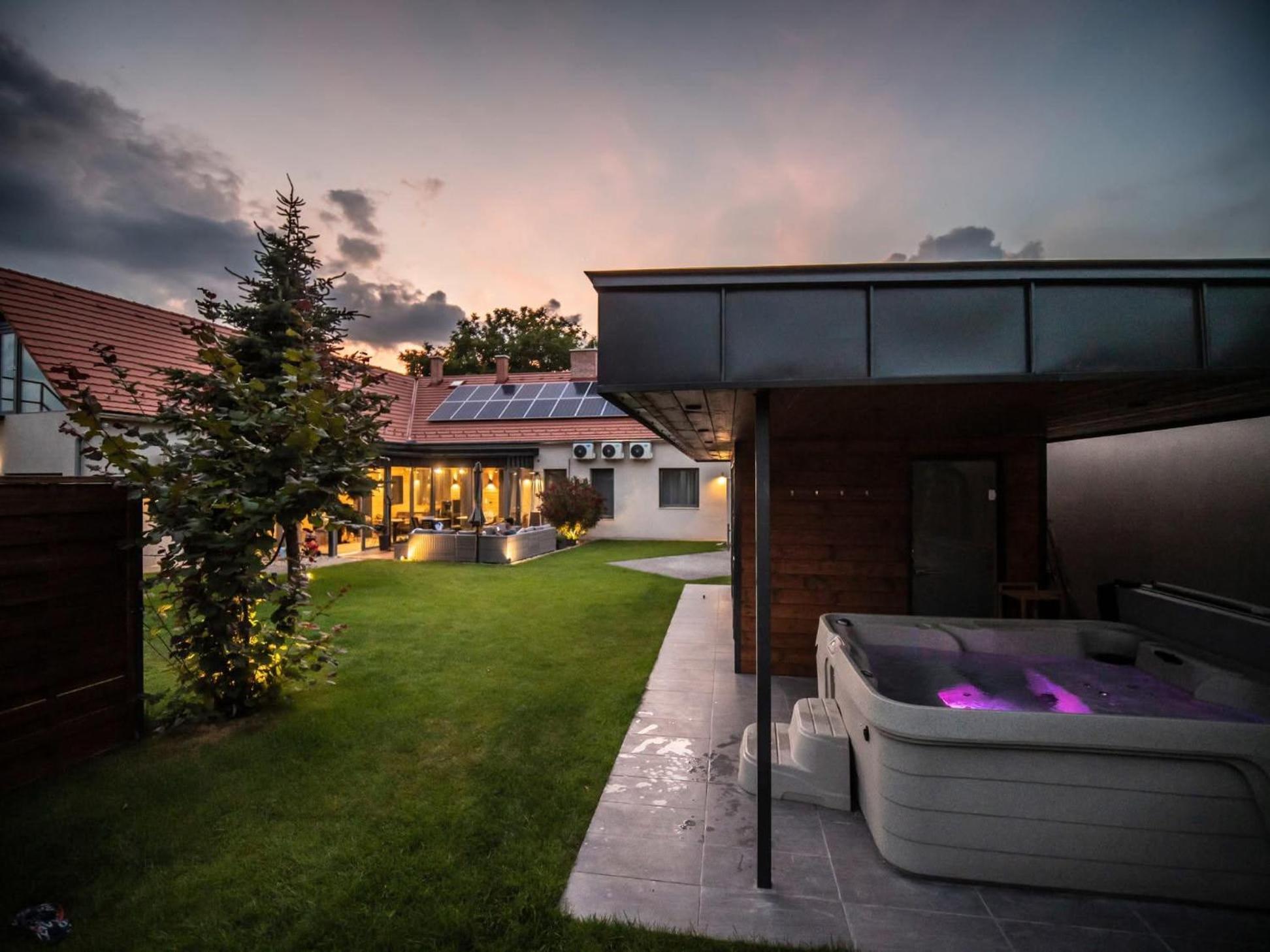 Völgy Vendégház Etyek Exterior foto
